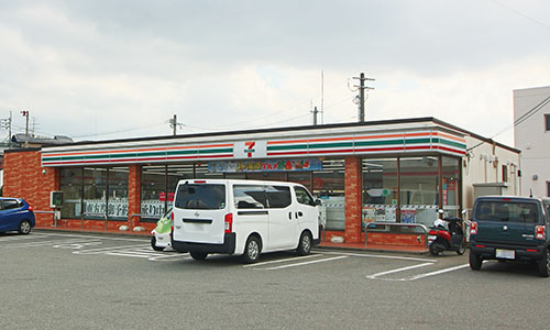 セブンイレブン福津津屋崎店